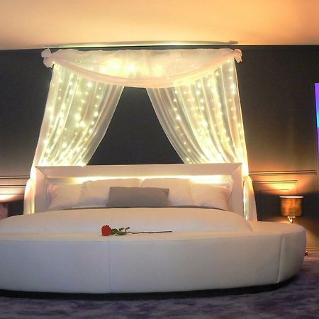 Love Room Proche Rennes Le Cocon Enchanteur Plelan-le-Grand Exterior foto